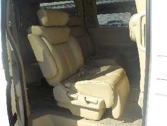 NISSAN ELGRAND 2005 Image 21