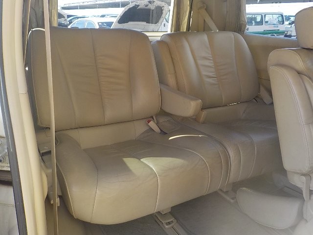 NISSAN ELGRAND 2005 Image 28