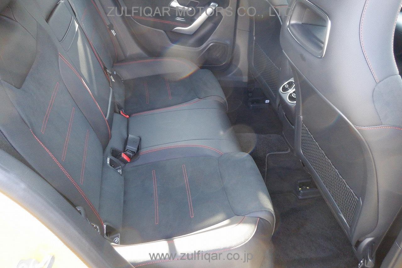 MERCEDES BENZ A CLASS 2020 Image 10