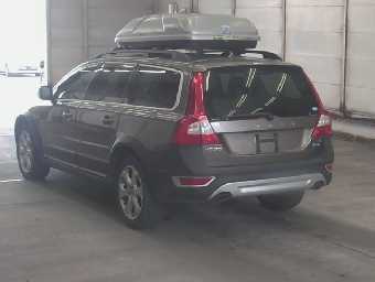VOLVO XC70 2010 Image 2