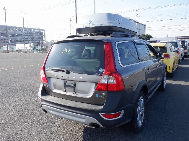 VOLVO XC70 2010 Image 22