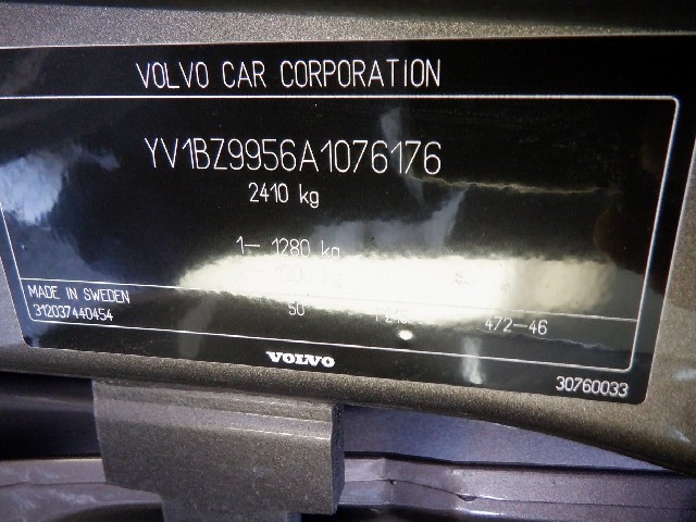 VOLVO XC70 2010 Image 25