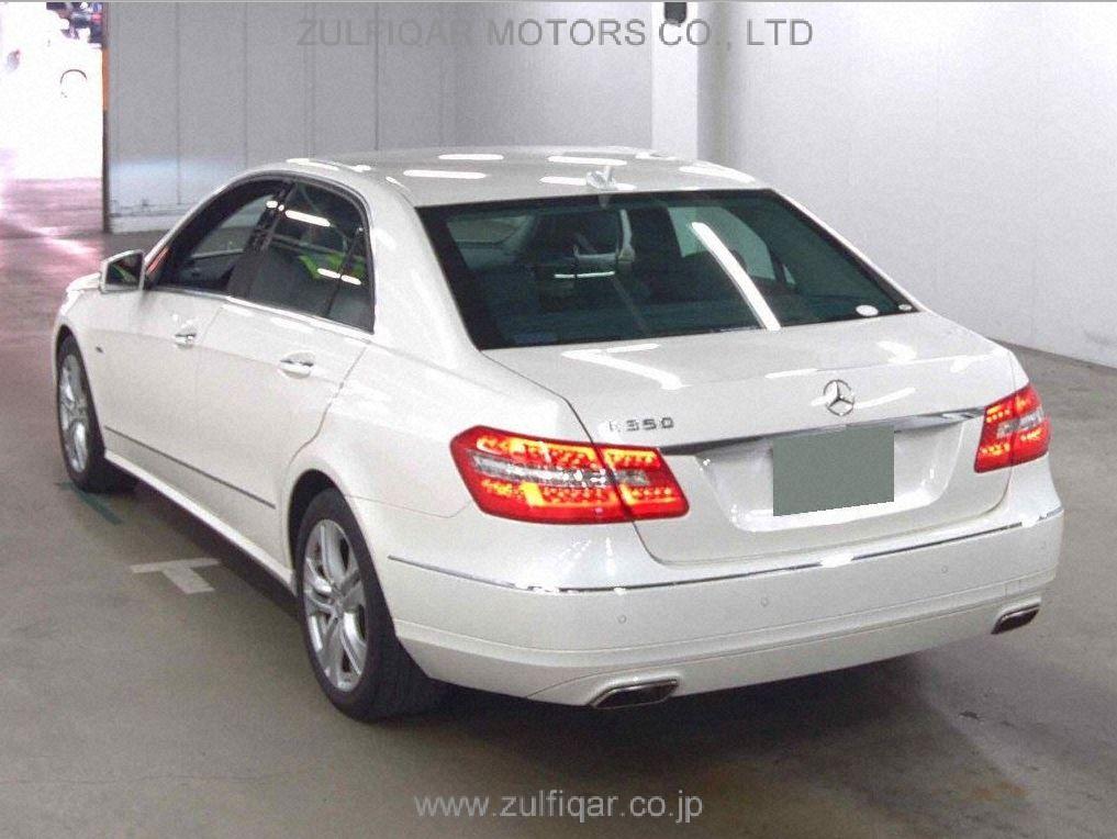 MERCEDES BENZ E CLASS 2012 Image 2