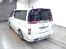 NISSAN ELGRAND 2005 Image 2