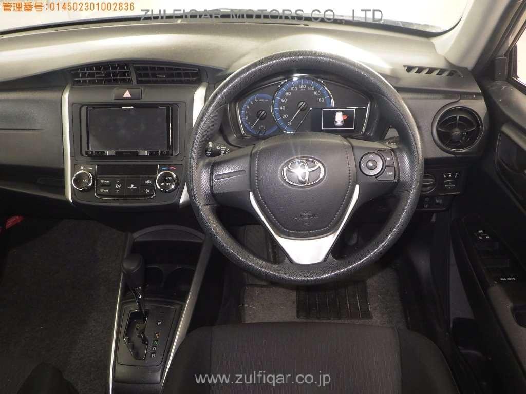 TOYOTA COROLLA FIELDER 2018 Image 6