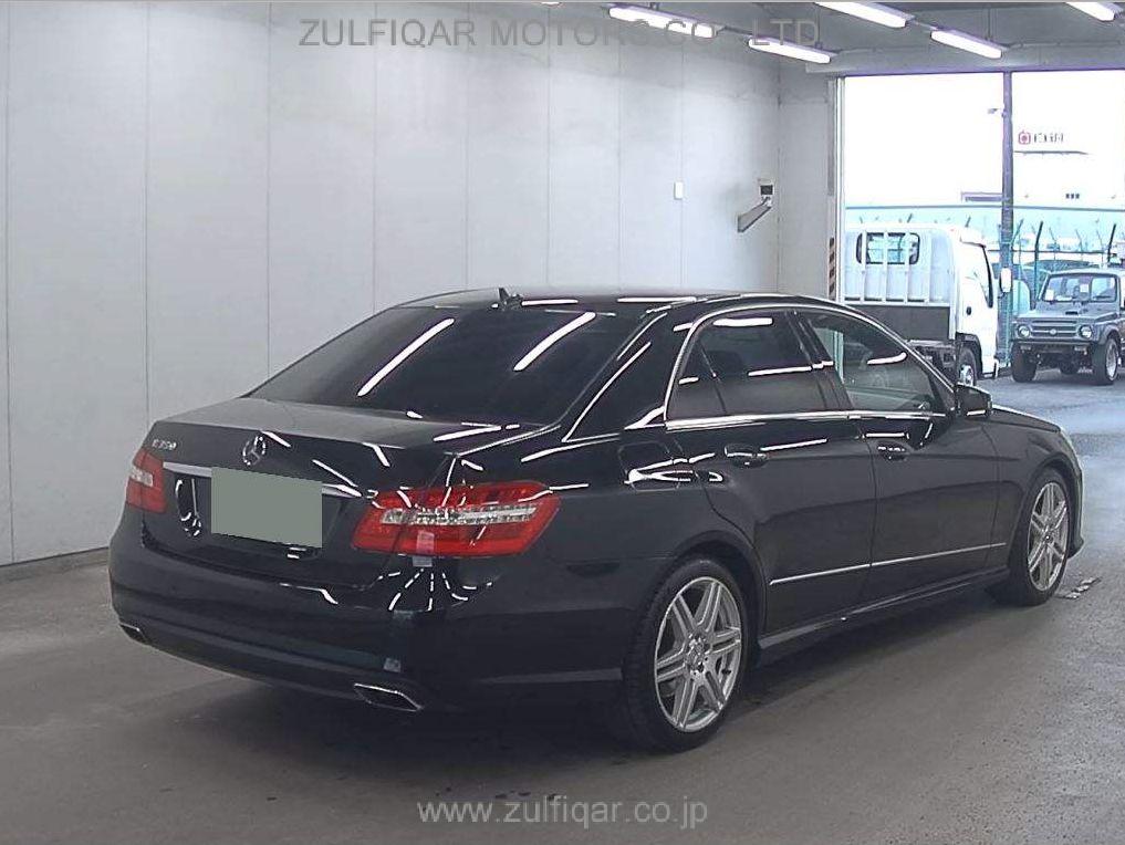 MERCEDES BENZ E CLASS 2009 Image 5