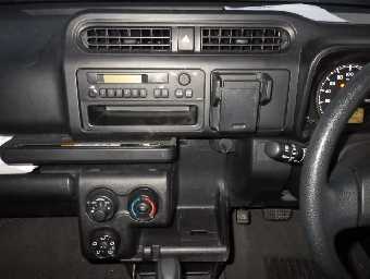 TOYOTA SUCCEED 2018 Image 11