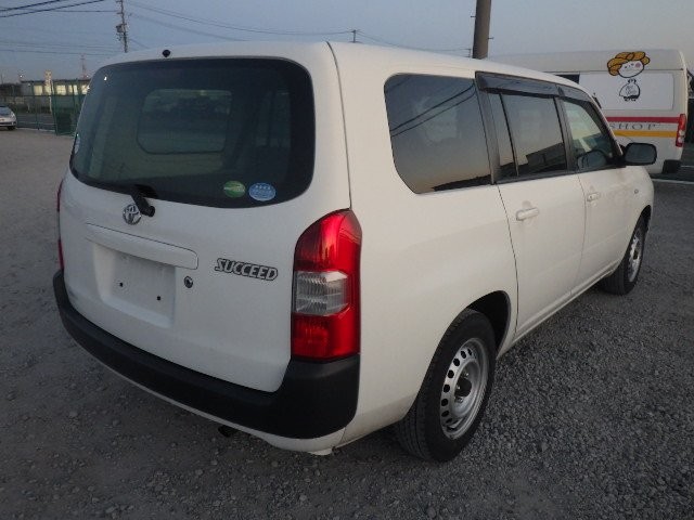 TOYOTA SUCCEED 2018 Image 23