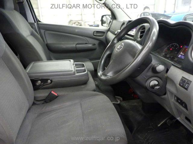 NISSAN NV350 CARAVAN 2012 Image 6