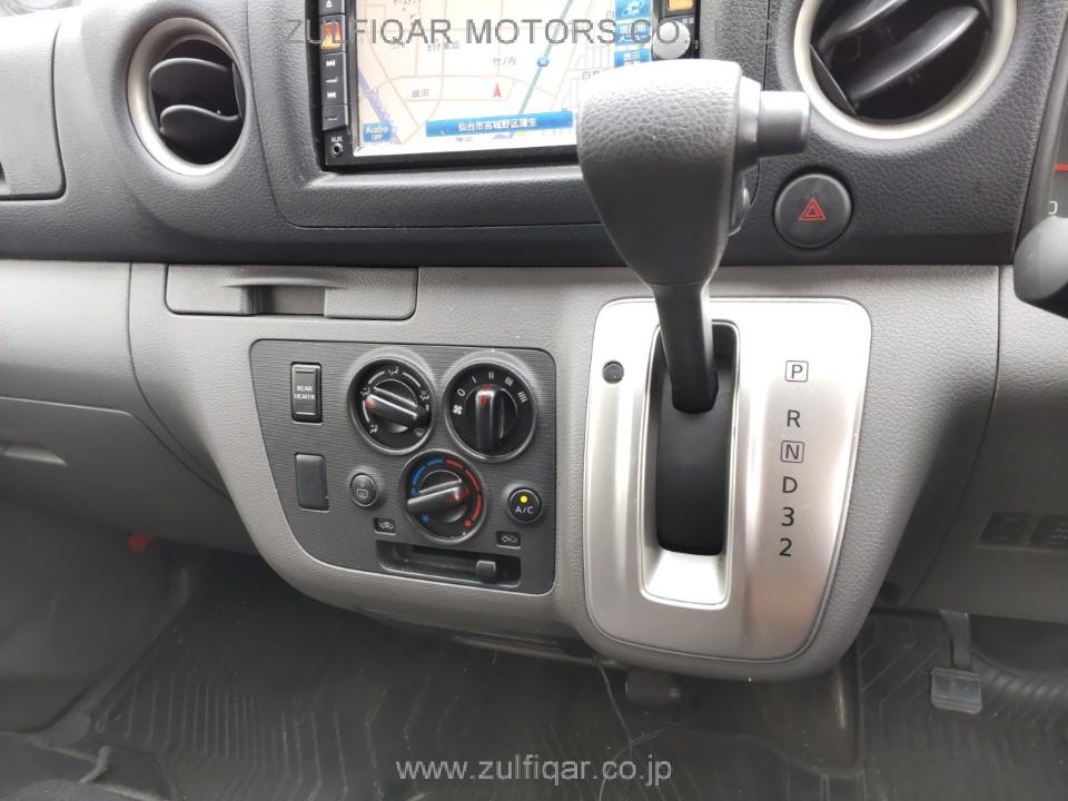 NISSAN NV350 CARAVAN 2015 Image 10