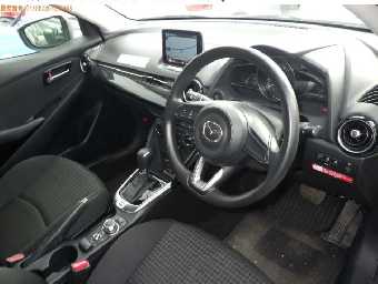 MAZDA DEMIO 2019 Image 5