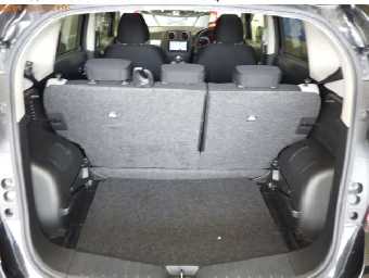 NISSAN NOTE 2019 Image 8