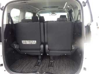 TOYOTA VELLFIRE 2018 Image 13