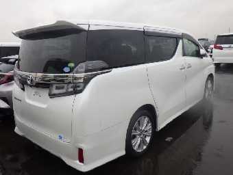 TOYOTA VELLFIRE 2018 Image 17