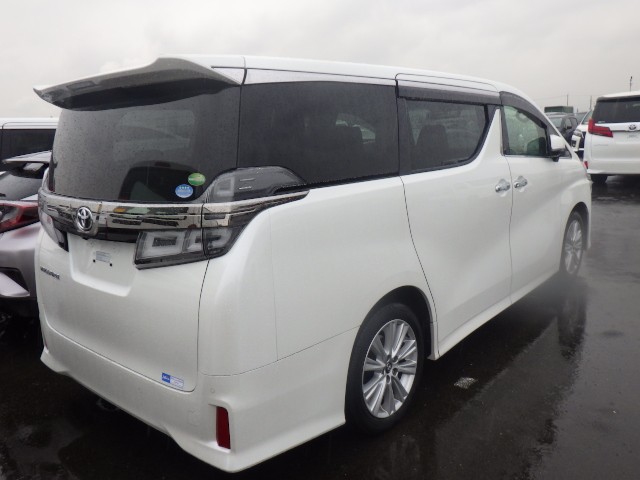 TOYOTA VELLFIRE 2018 Image 23