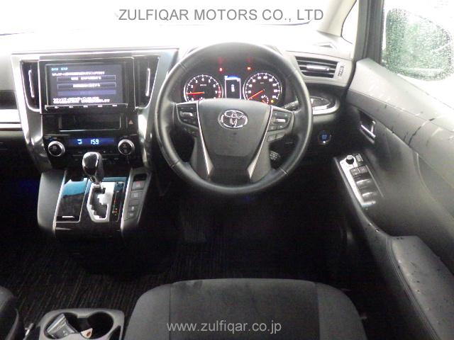 TOYOTA VELLFIRE 2018 Image 9