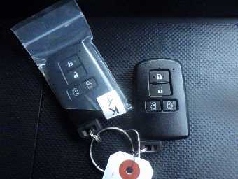 TOYOTA VELLFIRE 2018 Image 10