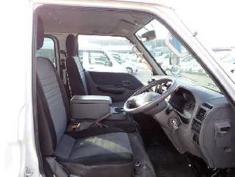 MAZDA BONGO 2018 Image 5