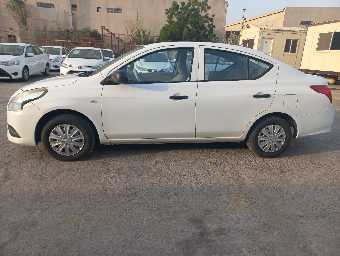 NISSAN SUNNY 2019 Image 2