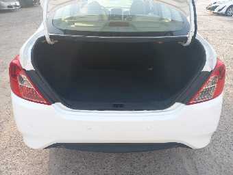 NISSAN SUNNY 2019 Image 10