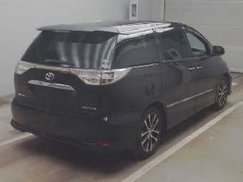 TOYOTA ESTIMA 2013 Image 2