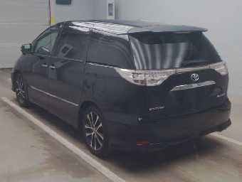 TOYOTA ESTIMA 2013 Image 4
