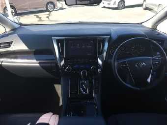 TOYOTA ALPHARD 2021 Image 3