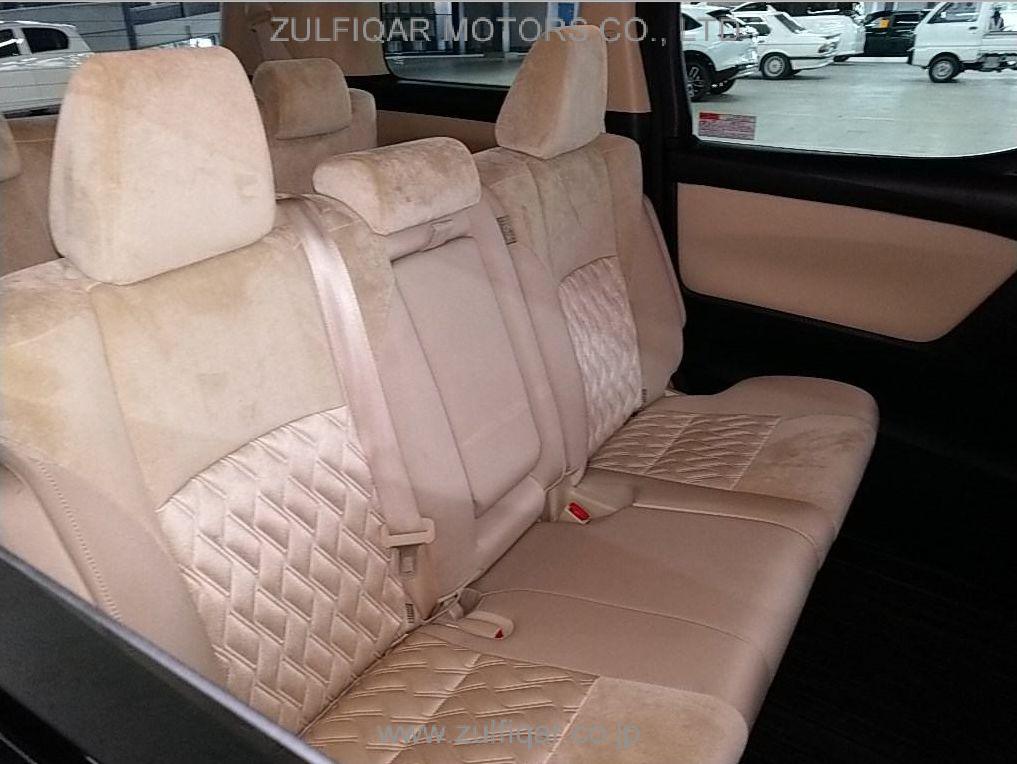 TOYOTA ALPHARD 2018 Image 6