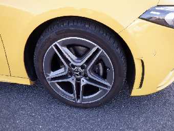 MERCEDES BENZ A CLASS 2020 Image 21