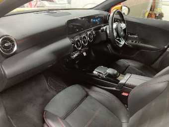 MERCEDES BENZ A CLASS 2020 Image 7