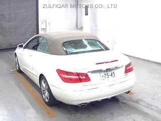 MERCEDES BENZ E CLASS 2011 Image 2