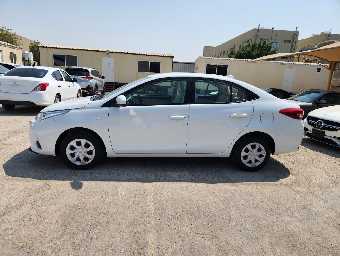 TOYOTA YARIS 2021 Image 2