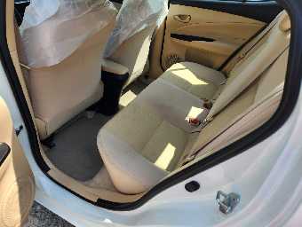 TOYOTA YARIS 2021 Image 15