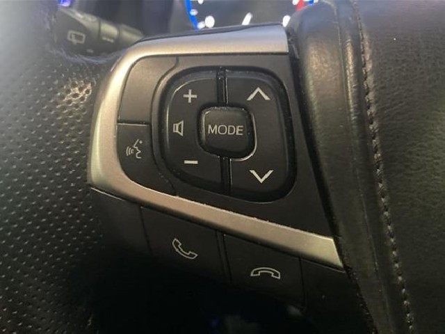 TOYOTA HARRIER 2018 Image 21