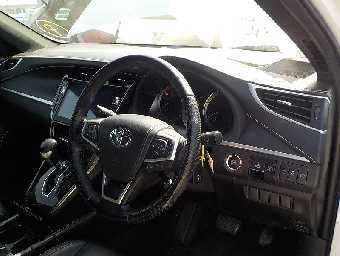 TOYOTA HARRIER 2018 Image 21