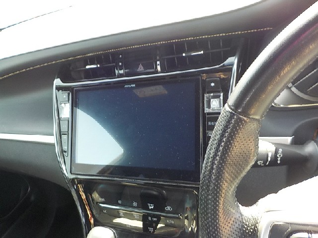 TOYOTA HARRIER 2018 Image 28