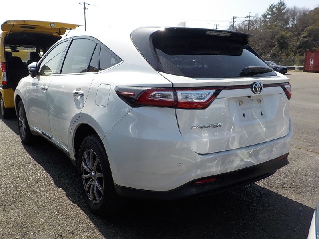 TOYOTA HARRIER 2018 Image 37