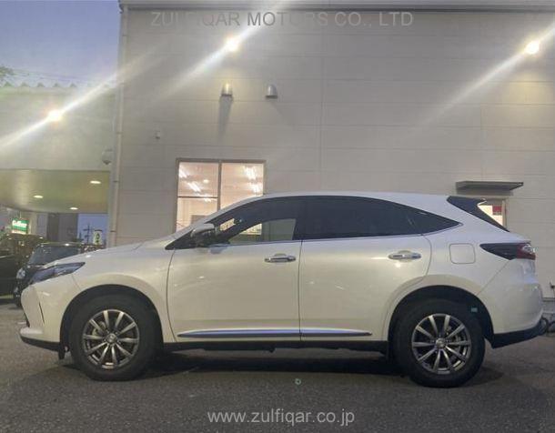 TOYOTA HARRIER 2018 Image 9