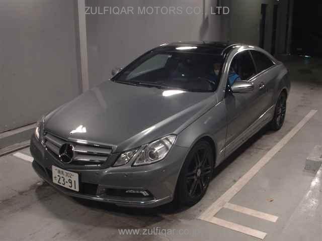 MERCEDES BENZ E CLASS 2009 Image 4