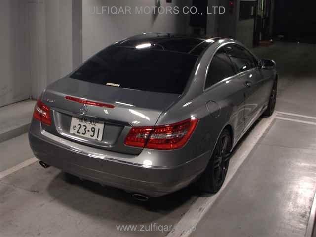 MERCEDES BENZ E CLASS 2009 Image 5