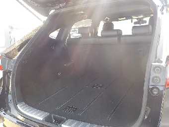 TOYOTA HARRIER 2019 Image 17