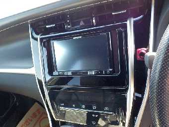 TOYOTA HARRIER 2019 Image 4