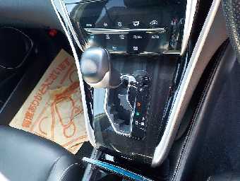 TOYOTA HARRIER 2019 Image 5