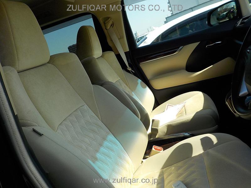 TOYOTA ALPHARD 2018 Image 22