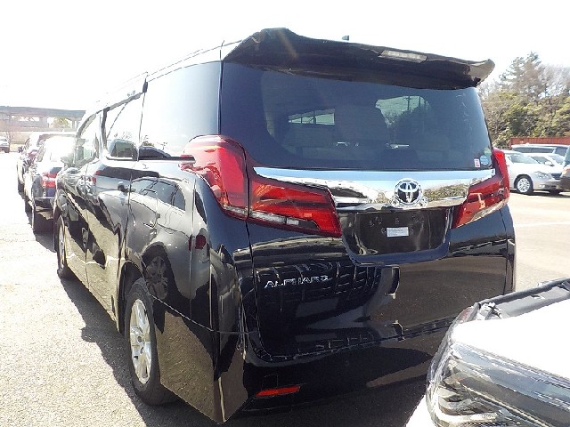 TOYOTA ALPHARD 2018 Image 28