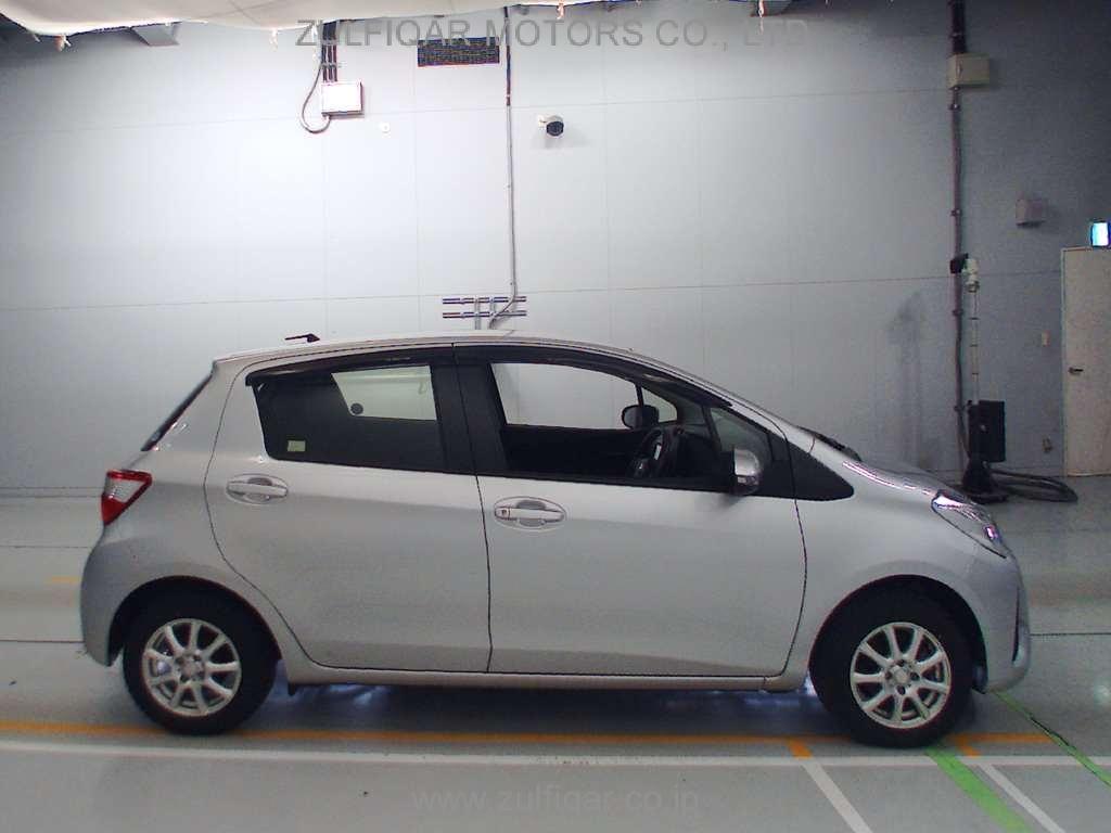 TOYOTA VITZ 2020 Image 3