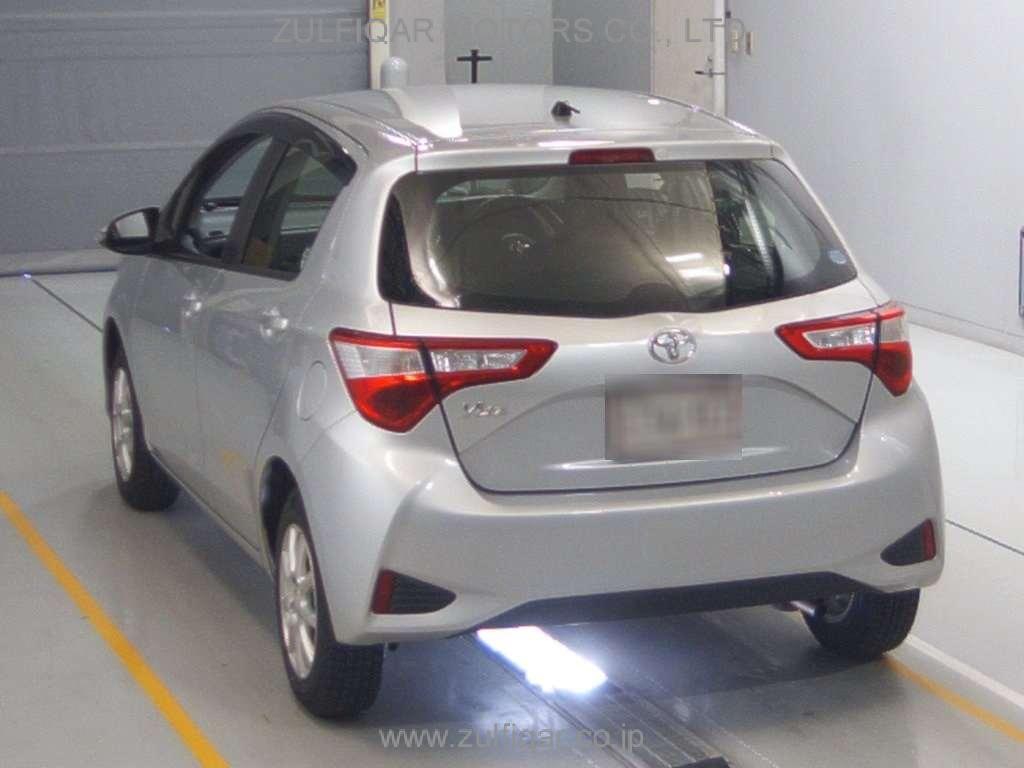 TOYOTA VITZ 2020 Image 6