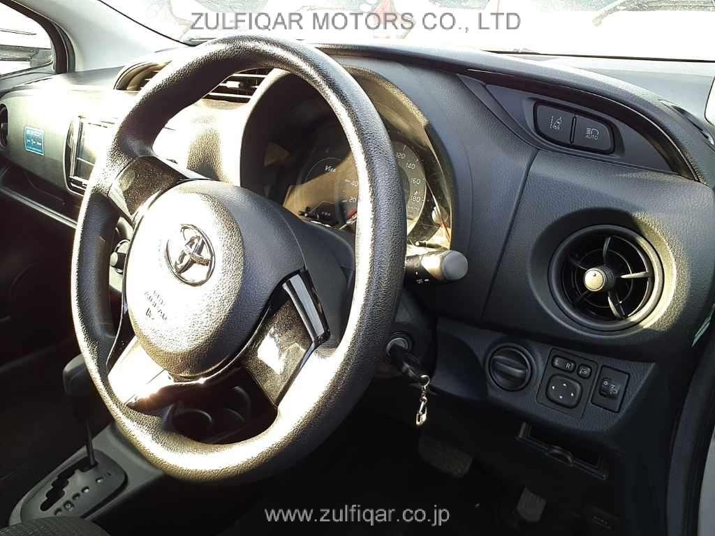 TOYOTA VITZ 2019 Image 7