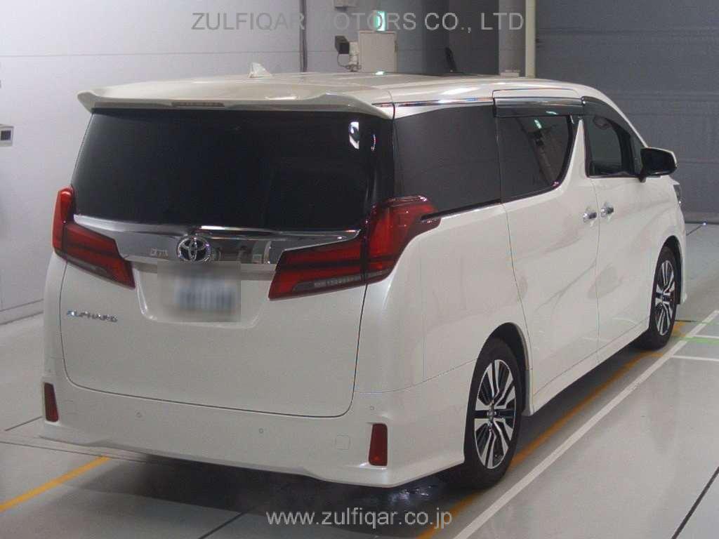 TOYOTA ALPHARD 2018 Image 2