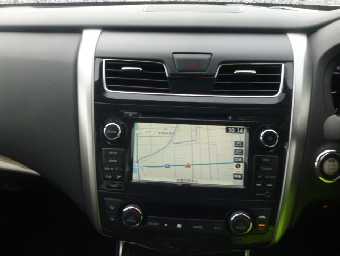 NISSAN TEANA 2018 Image 22